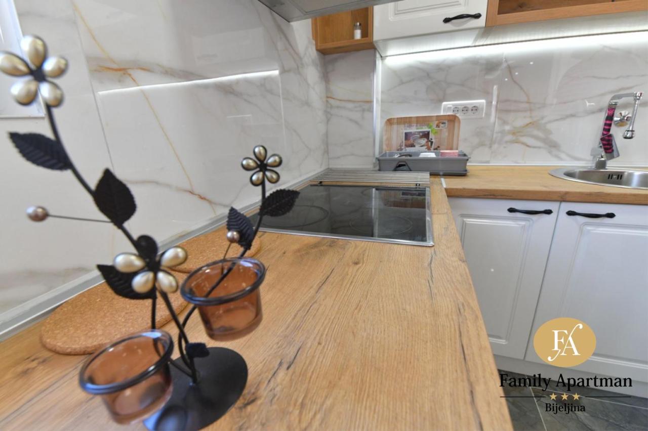 Family Apartman Bijeljina Dış mekan fotoğraf